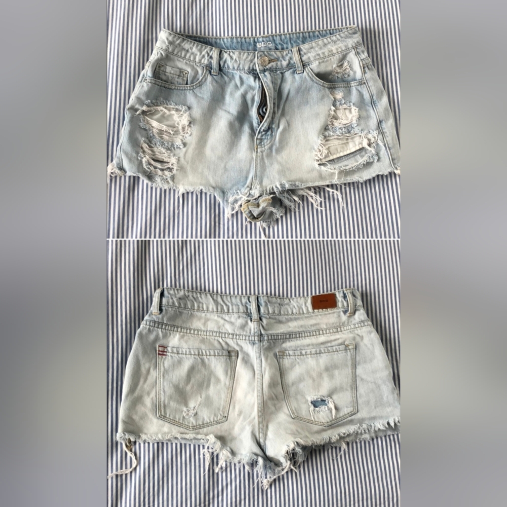 BDG shorts size 31